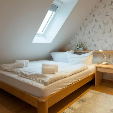 Land-meer-wohnung-22 شقة *