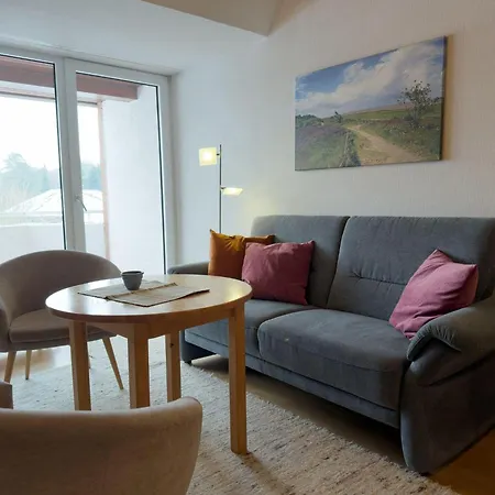 Land-meer-wohnung-22 شقة *
