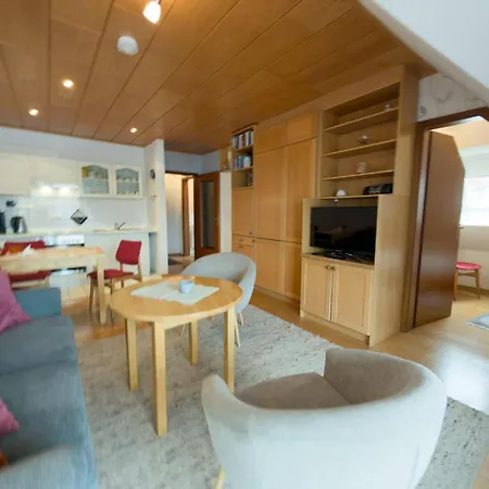 Land-meer-wohnung-22 شقة كوكسهافن
