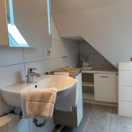 Land-meer-wohnung-22 كوكسهافن