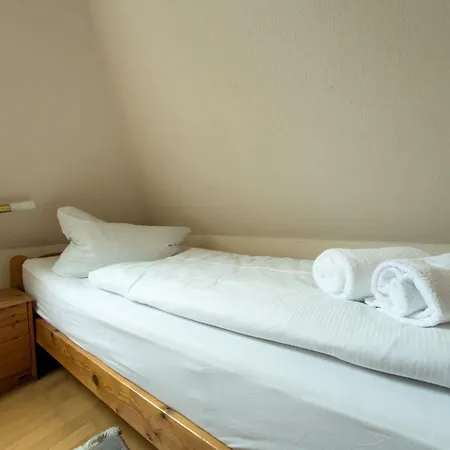 Land-meer-wohnung-22 شقة كوكسهافن